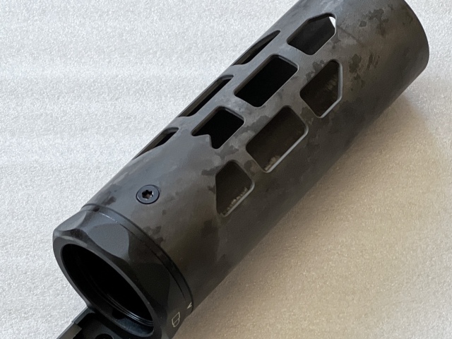 Angrygun MODTAC タイプ MRAC/URAC カーボンサプレッサーシールド 6.5in